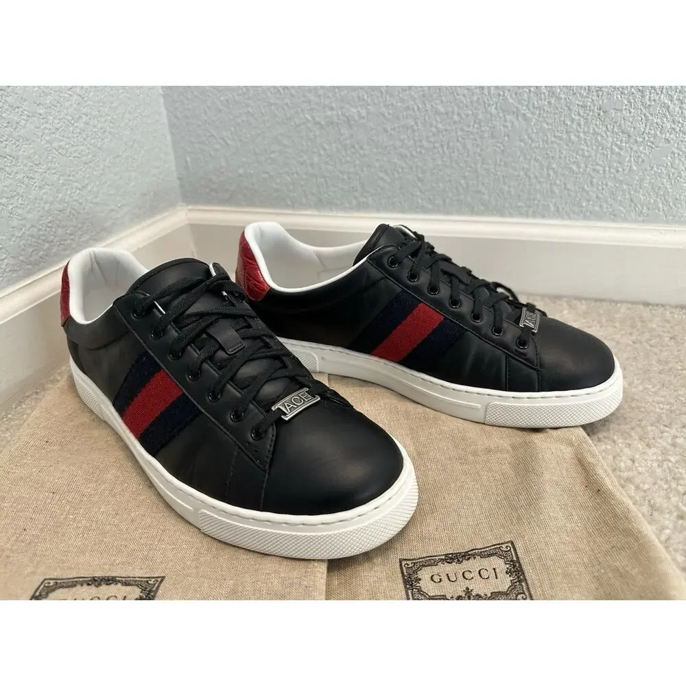Gucci product pair